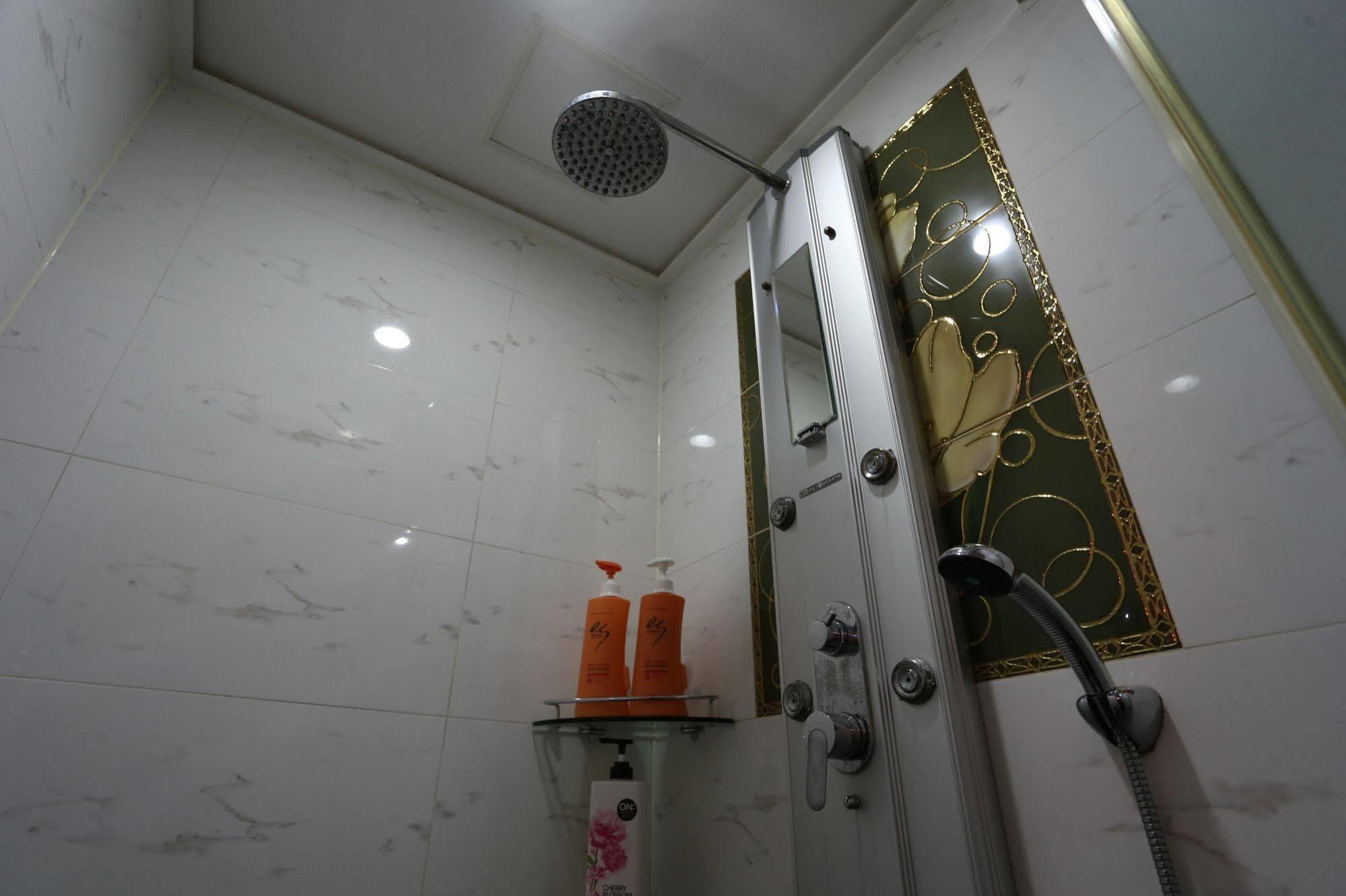 Bell Hotel Hwaseong Екстер'єр фото