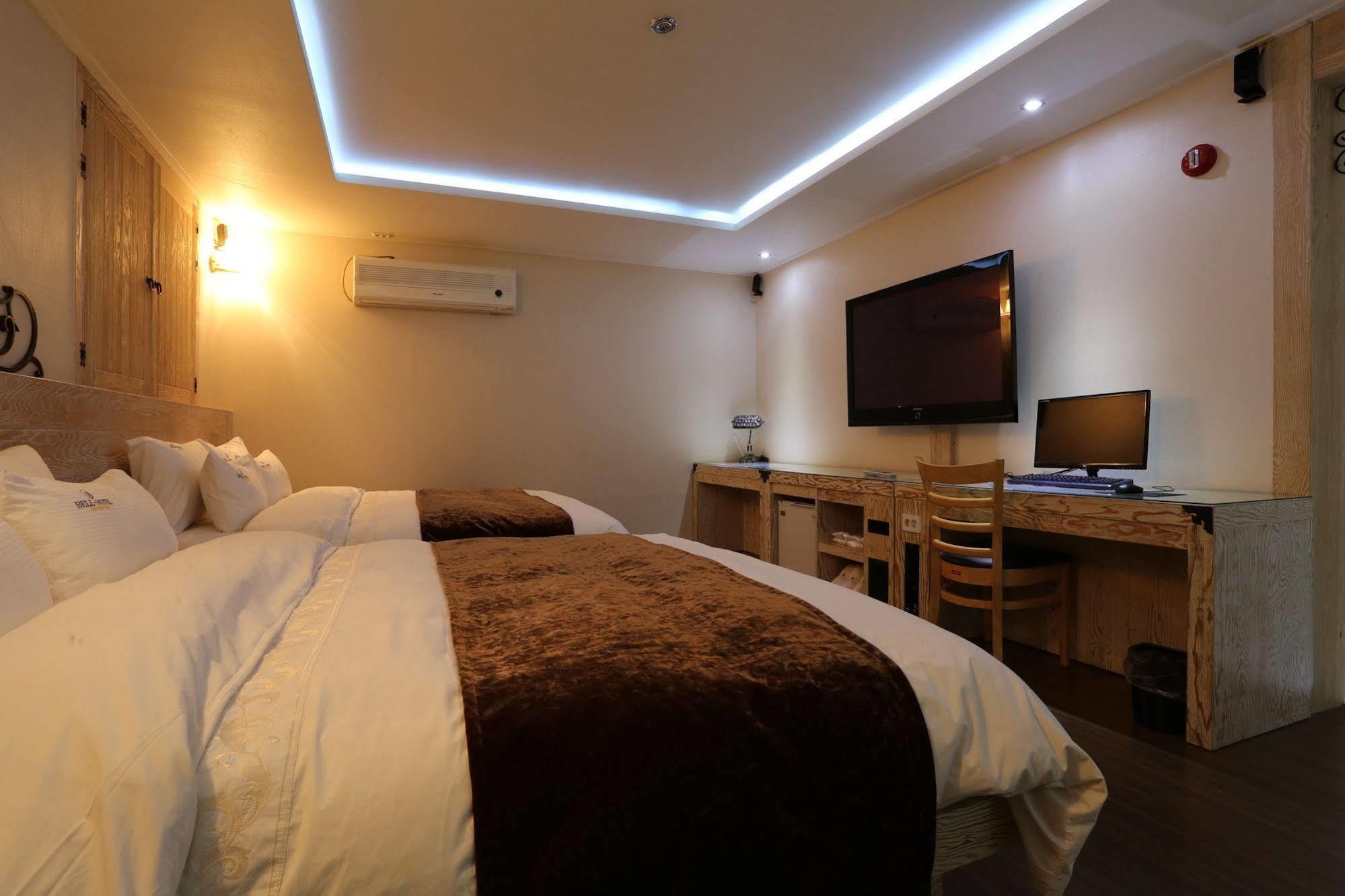 Bell Hotel Hwaseong Екстер'єр фото